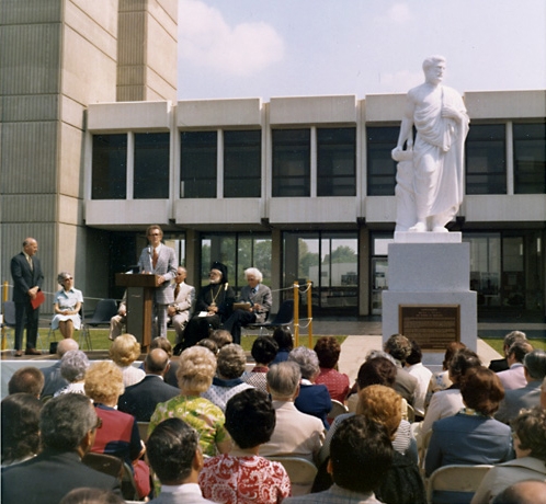 Stanley S. Bergen Jr. addresses graduating class in 1970s